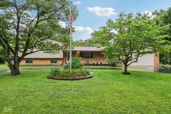 10415 E 79th ST, Indianapolis, IN 46236