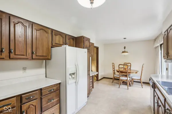 10415 E 79th ST, Indianapolis, IN 46236