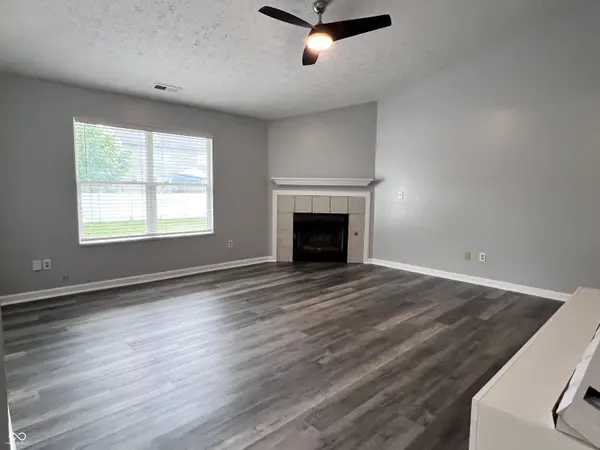 10167 Stillwell DR, Avon, IN 46123