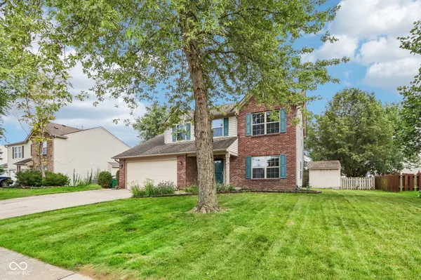 10651 Pleasant View LN, Fishers, IN 46038