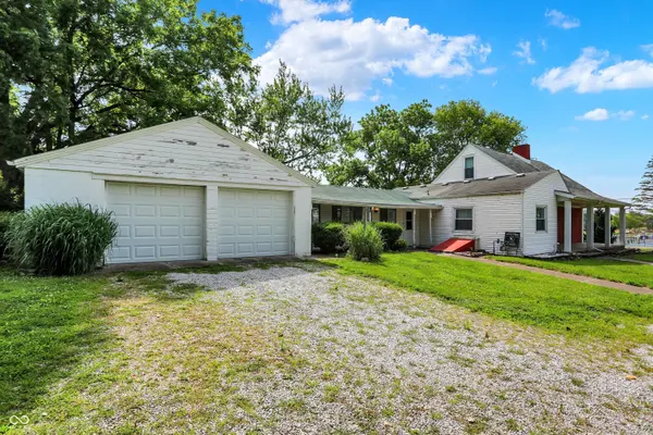 1034 E Morris AVE, Shelbyville, IN 46176