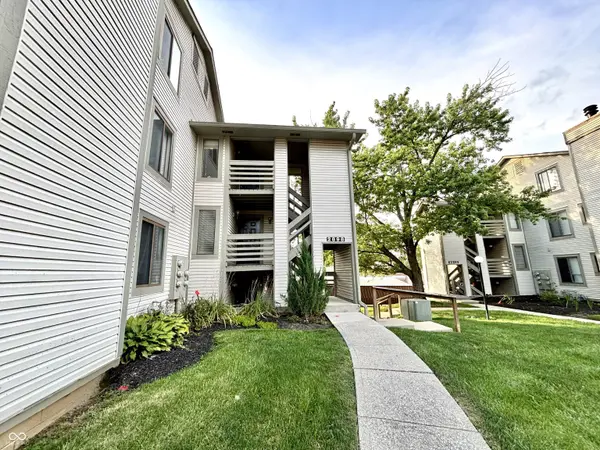 2898 Eagles Crest CIR #A, Indianapolis, IN 46214