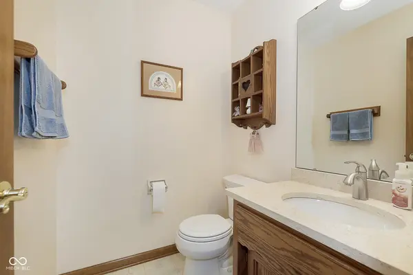 4565 Silver Springs DR, Greenwood, IN 46142
