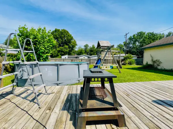 152 Bel Aire DR, Whiteland, IN 46184