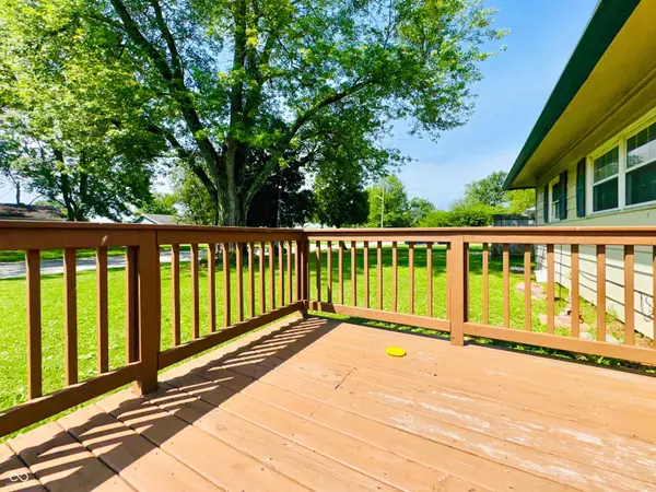 152 Bel Aire DR, Whiteland, IN 46184