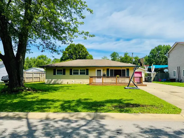 152 Bel Aire DR, Whiteland, IN 46184