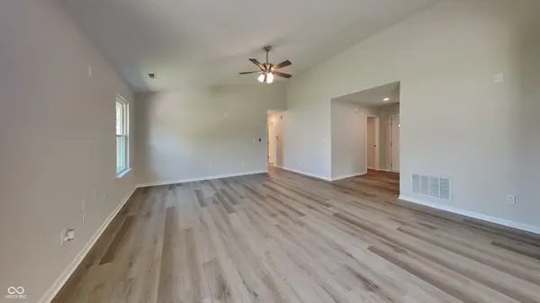 6250 Winslow DR Indianapolis, IN 46237