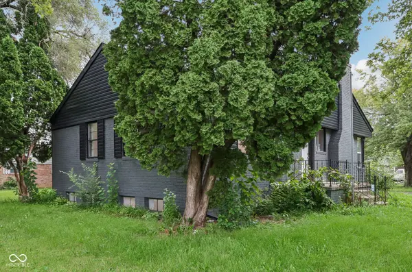 9004 E 18th ST, Indianapolis, IN 46229