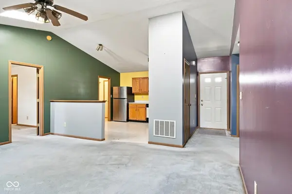 6210 Belfry WAY, Indianapolis, IN 46237