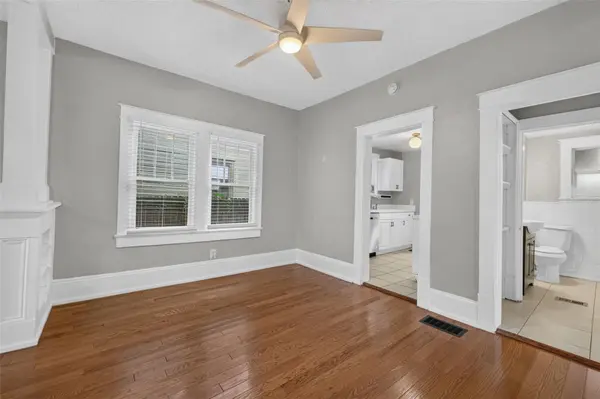 1627 E CONCORD ST, Orlando, FL 32803