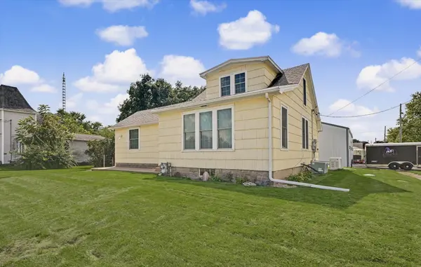 201 S Main ST, Elliott, IL 60933