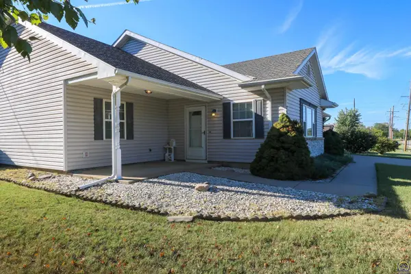 2913 Prairie St, Emporia, KS 66801