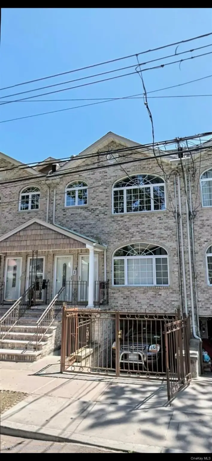 1260 Hobart AVE, Bronx, NY 10461