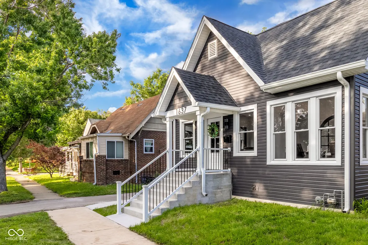 1637 Washington ST, Columbus, IN 47201