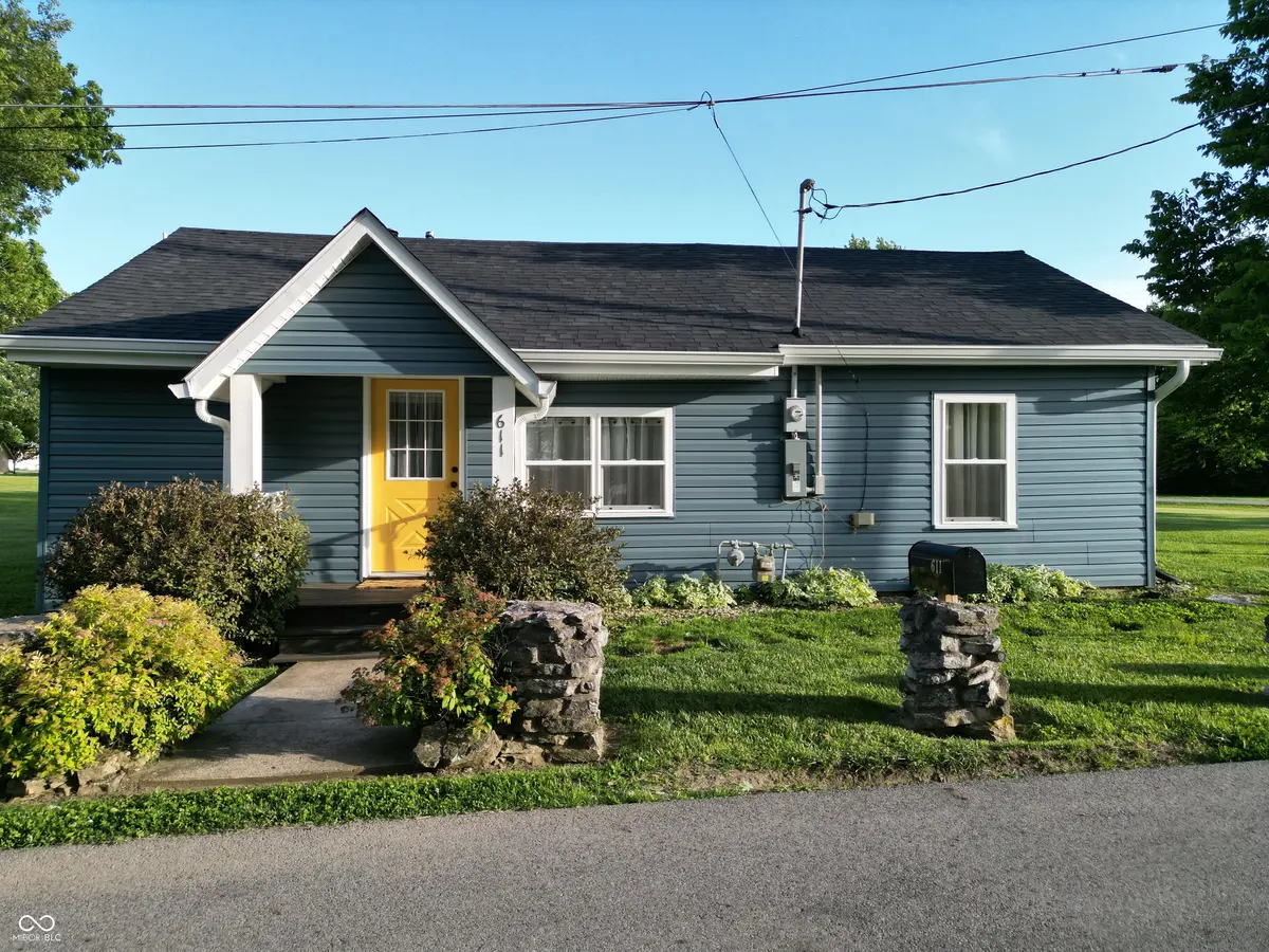 611 Jefferson ST, Frankton, IN 46044
