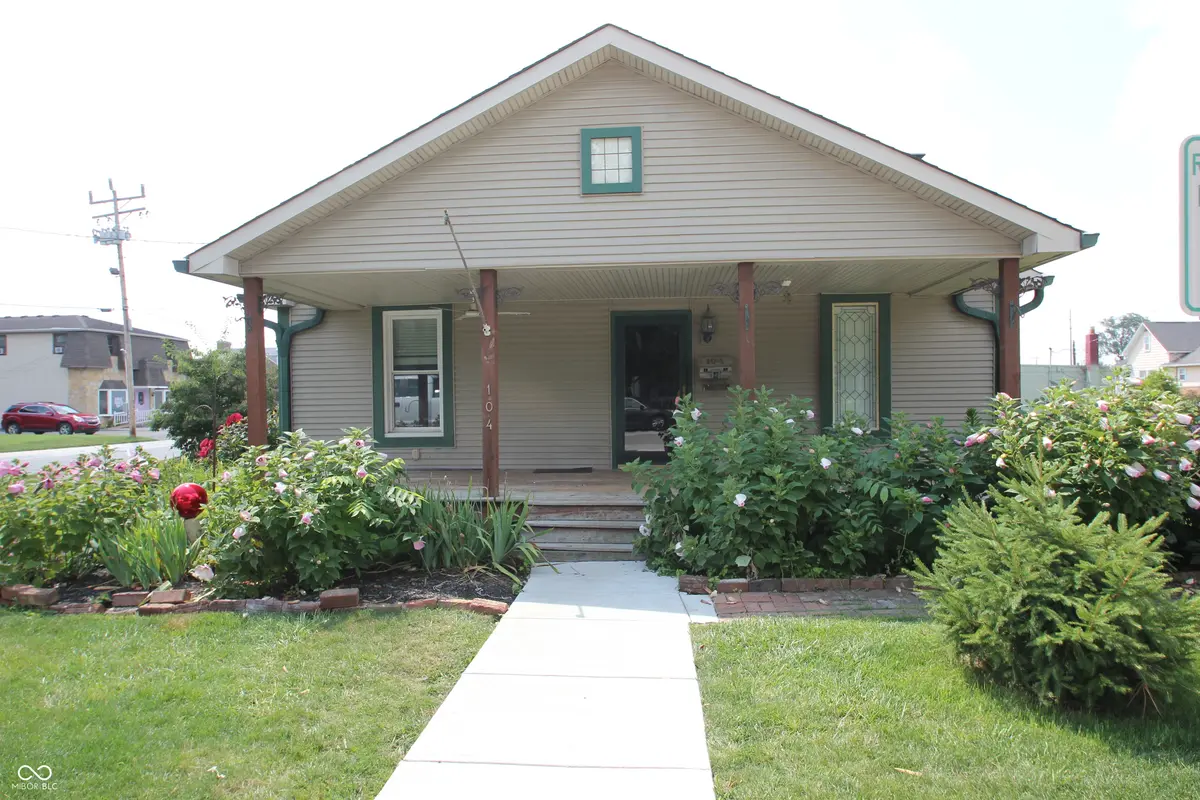 104 N Jefferson ST, Brownsburg, IN 46112