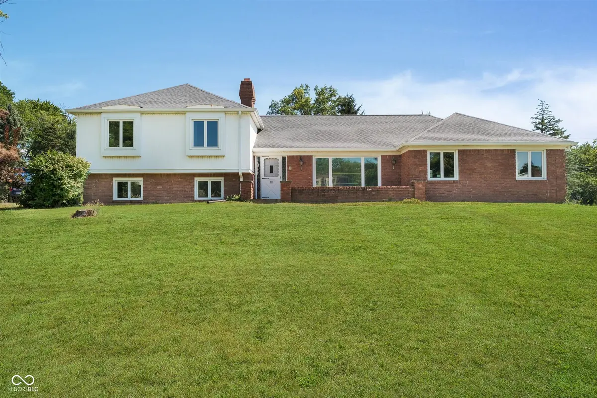 7125 Creekside LN, Indianapolis, IN 46250