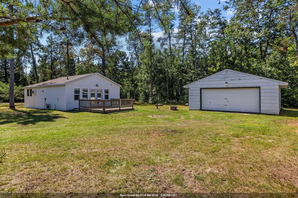 W11940 ENOCKSON CT, Crivitz, WI 54114