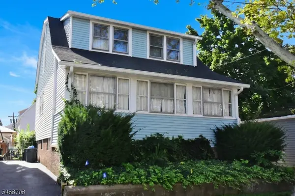 80 N 14Th St, Prospect Park Boro, NJ 07508