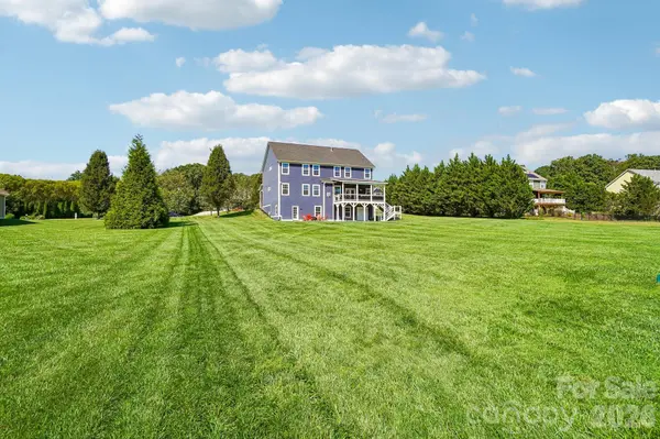 19 Glen Coe DR, Fletcher, NC 28732