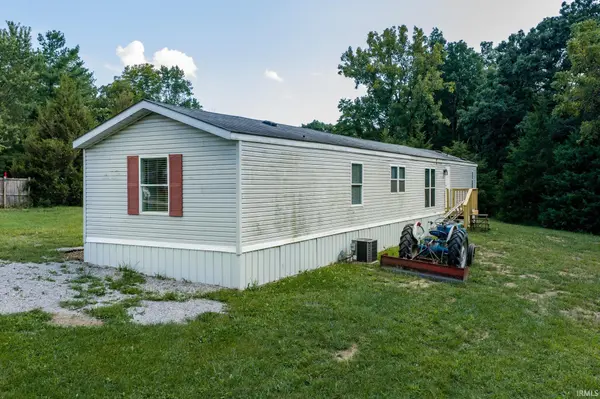 12614 E Shady Meadows ***, Solsberry, IN 47459
