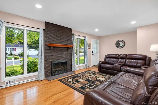 145 Thames ST, Port Jefferson Station, NY 11776