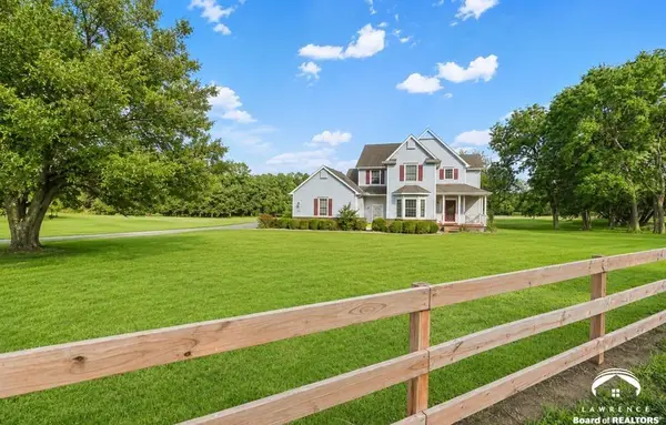 903 N 1464 RD, Lawrence, KS 66049