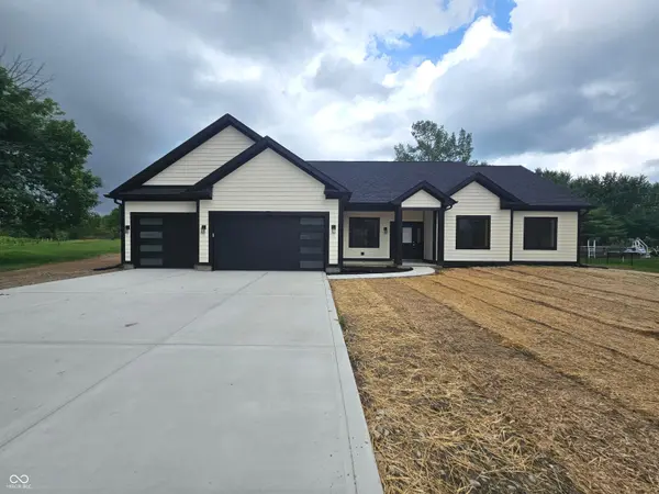 10145 N Jeffery DR, Mooresville, IN 46158