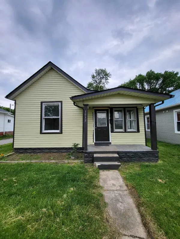 1033 Central AVE, Columbus, IN 47201