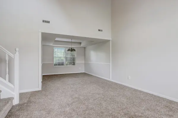 294 Windward CIR, Avon, IN 46123
