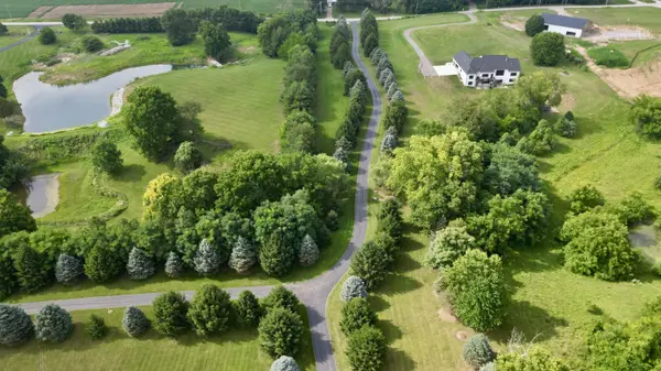6612 Travis RD, Greenwood, IN 46143