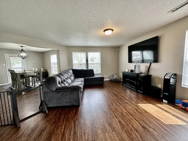3003 Underwood CT, Whiteland, IN 46184