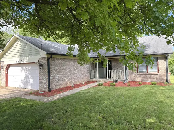 8627 Chateaugay DR, Indianapolis, IN 46217