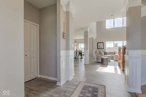 179 Megan WAY, Cumberland, IN 46229