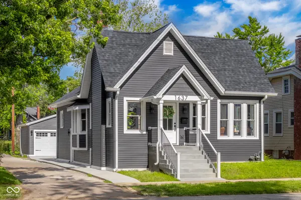 1637 Washington ST, Columbus, IN 47201