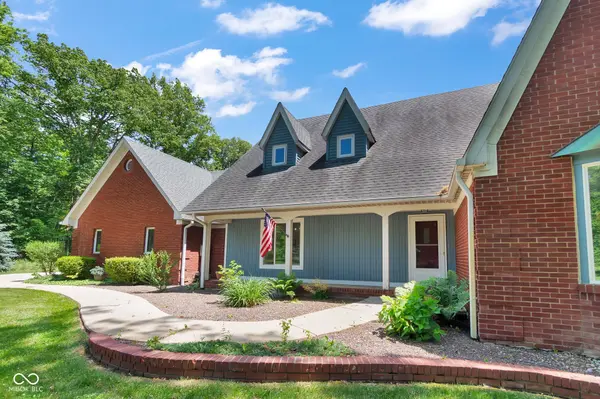 11390 N Pheasant RUN, Fairland, IN 46126