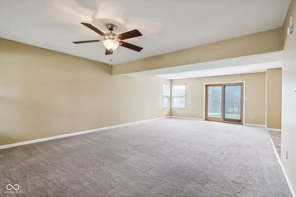 285 Watercrest WAY, Avon, IN 46123