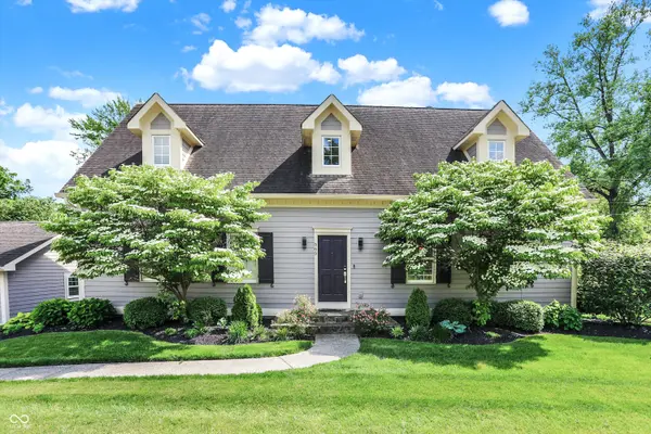 565 Isenhour Hills DR, Zionsville, IN 46077
