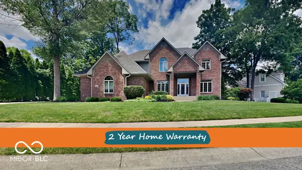 8826 Otter Cove CIR, Indianapolis, IN 46236