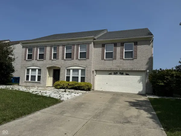 5671 N Rockingham LN, Mccordsville, IN 46055