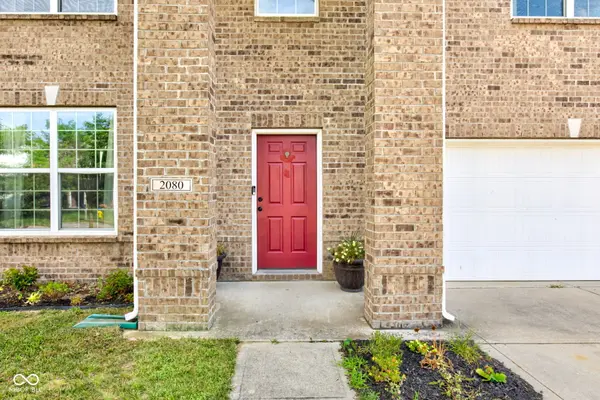 2080 Lakecrest DR, Columbus, IN 47201