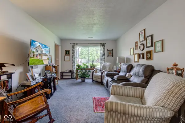 660 White Ash Trail, Mooresville, IN 46158