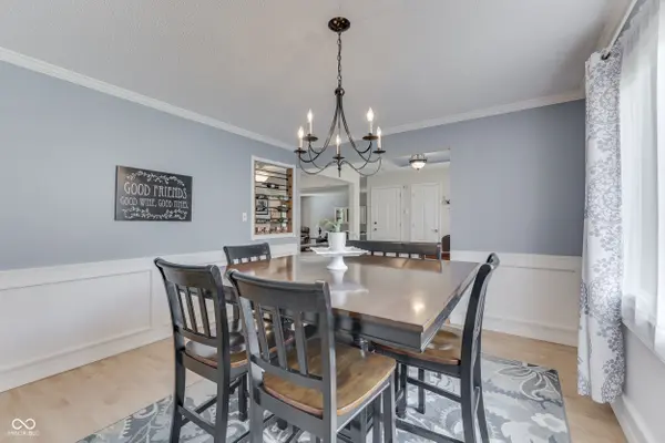 4544 Moccosin PL Greenwood, IN 46142