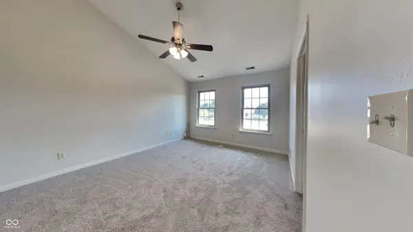 5840 Iron Oaks CT Indianapolis, IN 46237