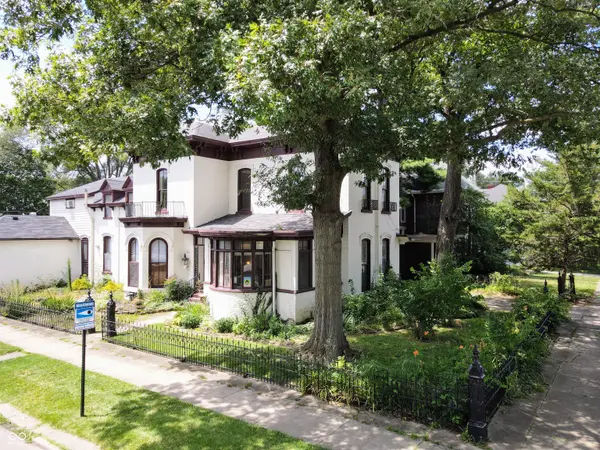 636 11th ST, Columbus, IN 47201
