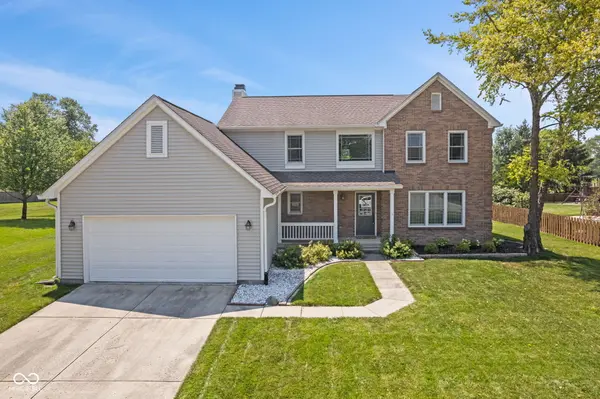 8265 Courtney DR, Fishers, IN 46038