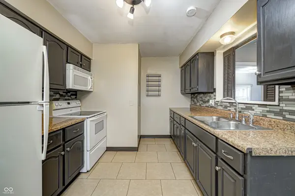 6571 W 14th ST Indianapolis, IN 46214