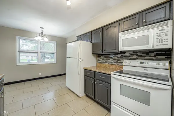 6571 W 14th ST Indianapolis, IN 46214