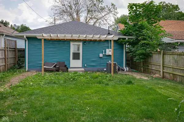 1402 Laurel ST, Indianapolis, IN 46203