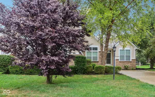 15098 Newburyport DR, Fortville, IN 46040